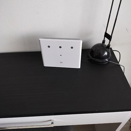 Parantolankatu Modern One Room Apartment Hyvinkää Kültér fotó